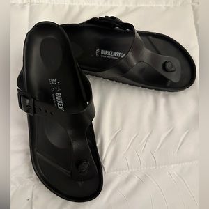 Birkenstock flip flops size 10